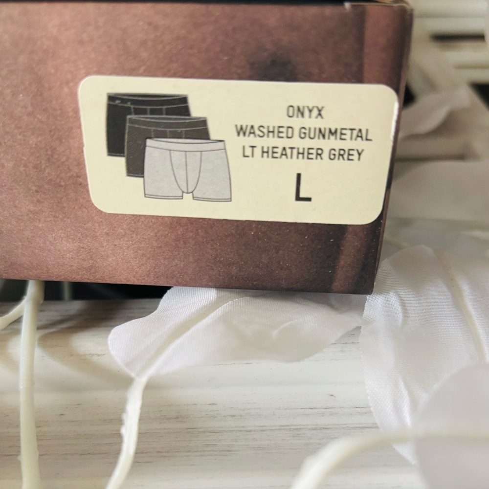 SKIMS NIB 3 Boxers Briefs for Men. Size L. 3”inseam. Very Comfortable - Picture 3 of 6